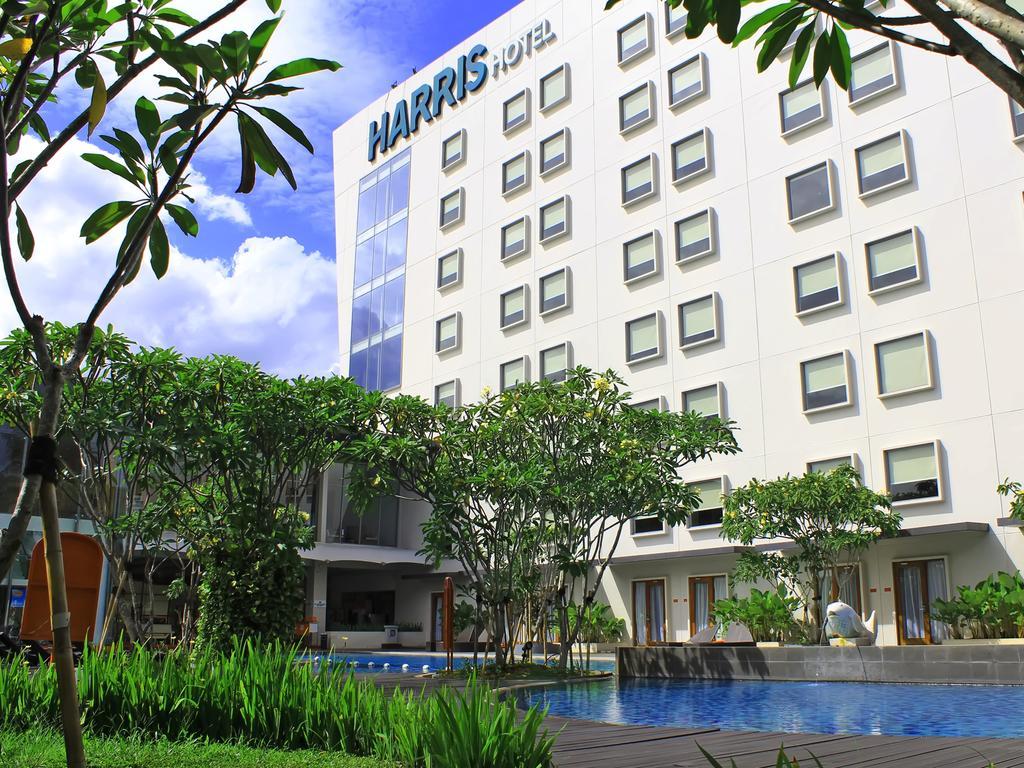 Harris Hotel Sentul City Bogor Exteriör bild