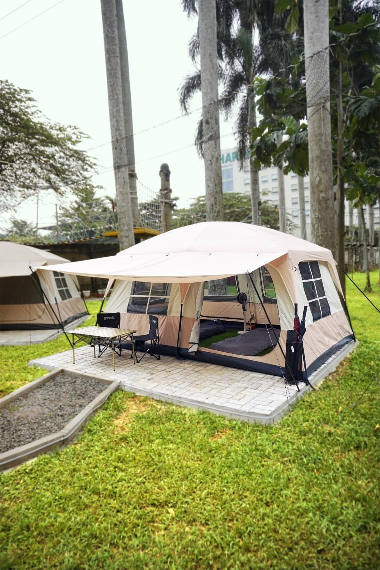 Harris Hotel Sentul City Bogor Exteriör bild